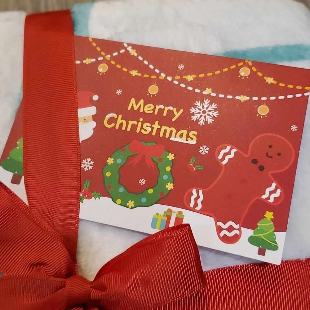 Prewrapped Christmas Throw